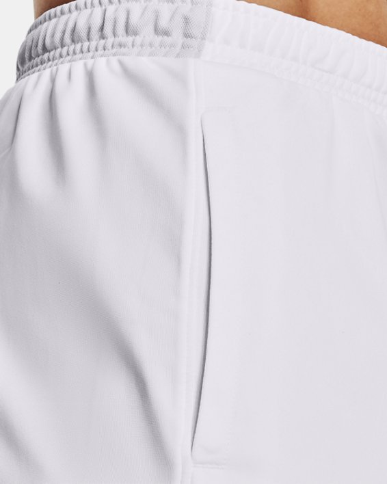Men's UA Locker 9" Pocketed Shorts, White, pdpMainDesktop image number 3